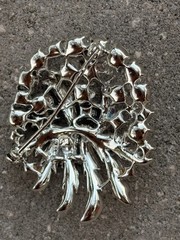 Vintage CORO Pink Aurora Borealis Rhinestone Leaf Wreath Brooch Silver Tone
