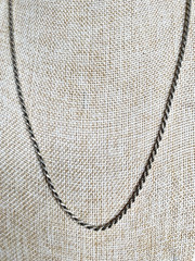 Vintage 11.48 gram Sterling Silver 925 2.5mm Rope Necklace JN, Italy 23′ Long