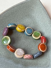 Colorful Purple Green Red Blue Yellow White Orange Glazed Round Ceramic Pottery