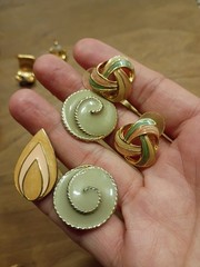 VTG Earrings Pierced Lot Career 80s 90s Statement 10 Pair Mix Goldtone