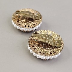 Vintage Sugared Flowers Clip On Earrings West Germany Round Faux Pearls 7/8″