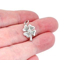 Vintage Sterling Silver 925 Four-Leaf Clover Cubic Zirconia Good Luck Pendant