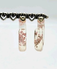 LUCITE Hoop Earrings with Pressed Flowers Soft Pink pierced 1.25 in