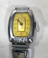 Vintage New Haven Ladies Wristwatch Art Deco Style Link Bracelet Silver Tone
