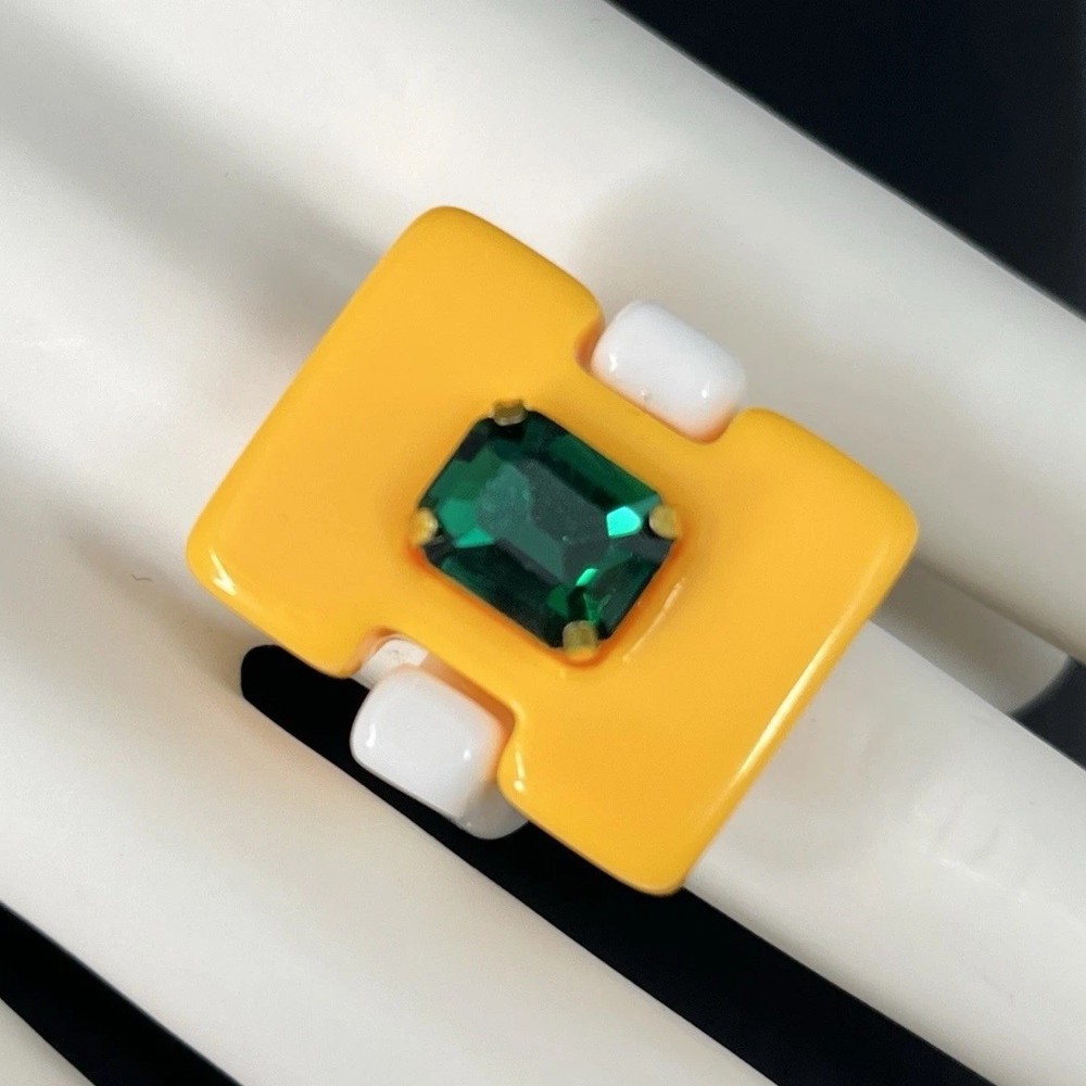 Modernist Lucite Ring Yellow Green Rhinestone Sz 7 Statement Chunky Post Modern