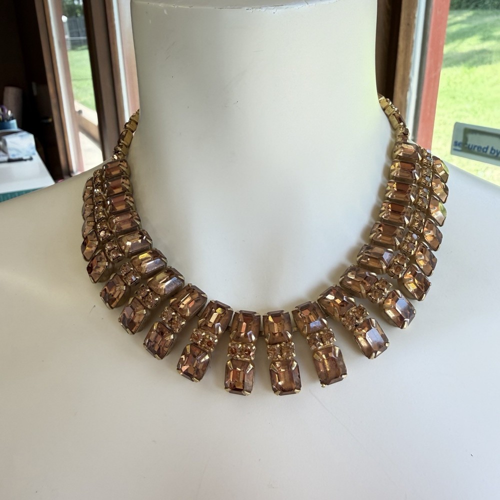 Weiss 15″ Choker Necklace Gold Amber Brown Color Crystal Rhinestone Vintage