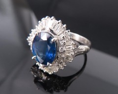 Fine 2.80ct Deep Blue Sapphire & 0.90ct Diamond Platinum Cocktail Ring, Size 7