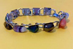 VTG SILVER-TONE BRACELET WITH ROUGH CUT NATURAL GEMSTONES FIT 7″ WRIST