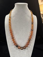 Stunning Amber Lucite Graduated Beaded 1960’s Necklace