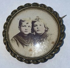 Vintage Antique Photo Button Pin Back Brooch