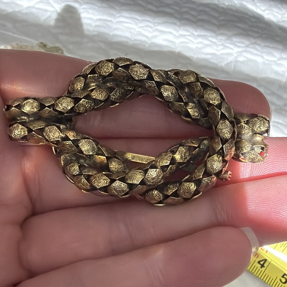 Vintage Antique Novelty Brooch – Filigree Rope Pile Knot – Gold Tone Metal