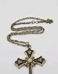 Sarah Coventry Cross Pendant Necklace 1974 Florentine Limited Ed Vintage 25 in