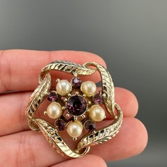 Vintage Wreath Brooch Lot Gold Tone Faux Seed Pearl Pink Stones Textured Brushed