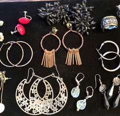 Vintage 21 PC. Earring Job LOT! 7-Clip-ons, 13-Pierced, 1-Pendant!