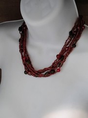 Vintage Art Glass Necklace Burgundy Red Seed Bead Multi Strand Ave, Choker 🔥🔥