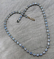 Vintage Rhinestone Necklace Blue Faceted Crystal Bib Choker 15 inch 102h