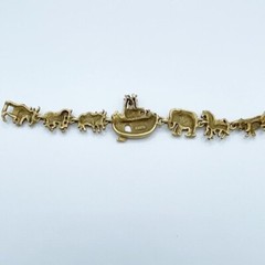 Vintage 80s Signed A.J.C. Noah’s Ark Animals Bible Antique Gold Tone Bracelet