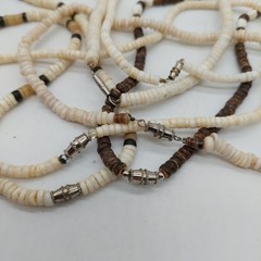 Puka Shell Bead Necklaces Choker Various Colors And Sizes Lot Of 6 Barrel Clasp
