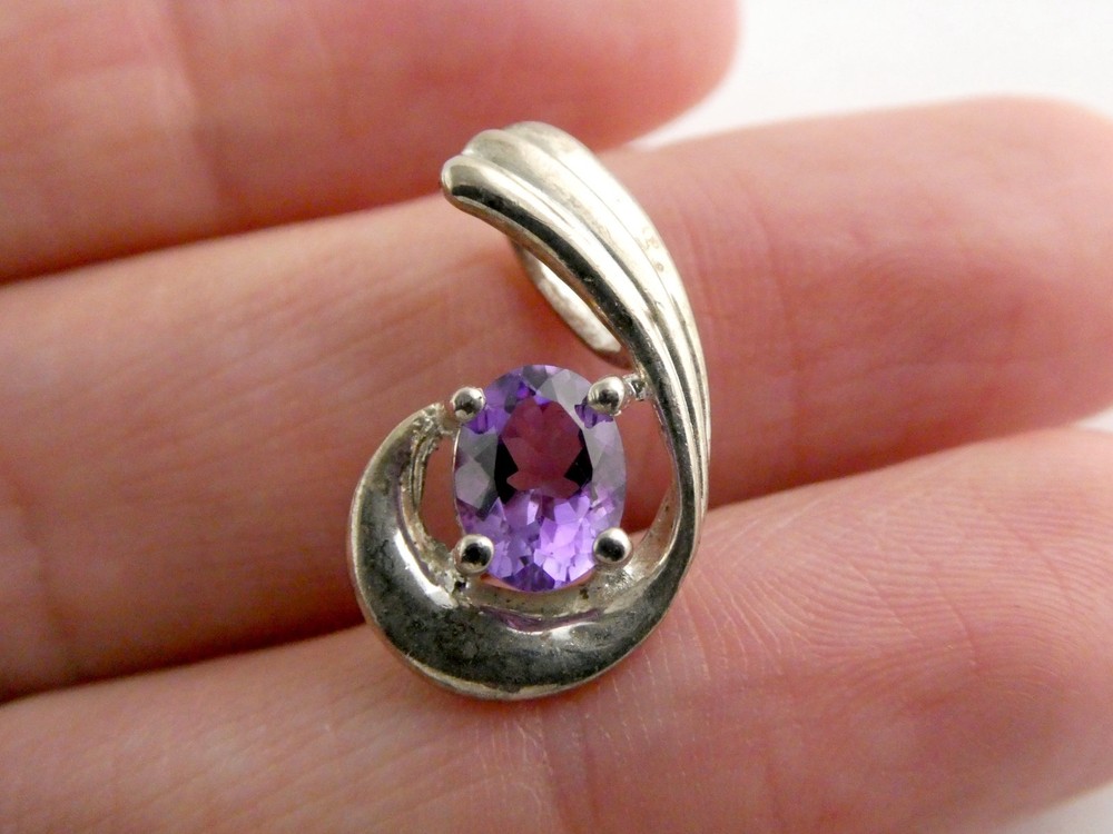 Sterling Silver Ridged Motif Curl Oval Cut Amethyst Slide Pendant 925 2.1g .75In
