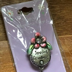 Estate Pink Flower w Rhinestone Center SPECIAL GRANDMA Happy Mother’s Day Pin