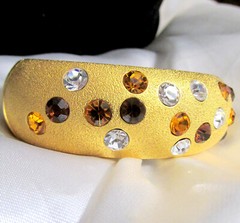 VTG RUNWAY JACKIE COLLINS MATTE GILT BRACELET w SWAROVSKI AMBER CRYSTAL WEIGHTY
