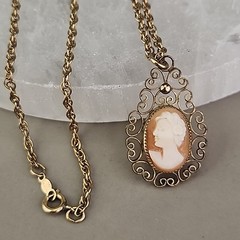 Vintage Shell Cameo Necklace Carla 14K Gold Filled Teardrop Scrollwork 18″