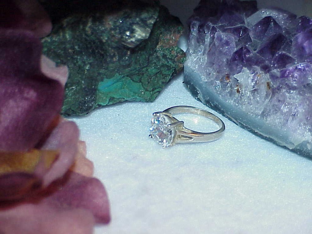 Vintage Sterling Silver 4.00Ct Crystal Solitare Engagement Ring Sz6.25 – 3.8Gr