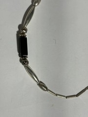 Vintage Liquid Silver And Black Glass Beaded Necklace Measuring 17 Inches