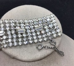 Vintage Weiss Costume Silver Tone Wide Chunky Rhinestone Bracelet 7″ AS IS H195