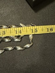 Glamorous Vintage Twisting Chain Silver Tone Bib Necklace
