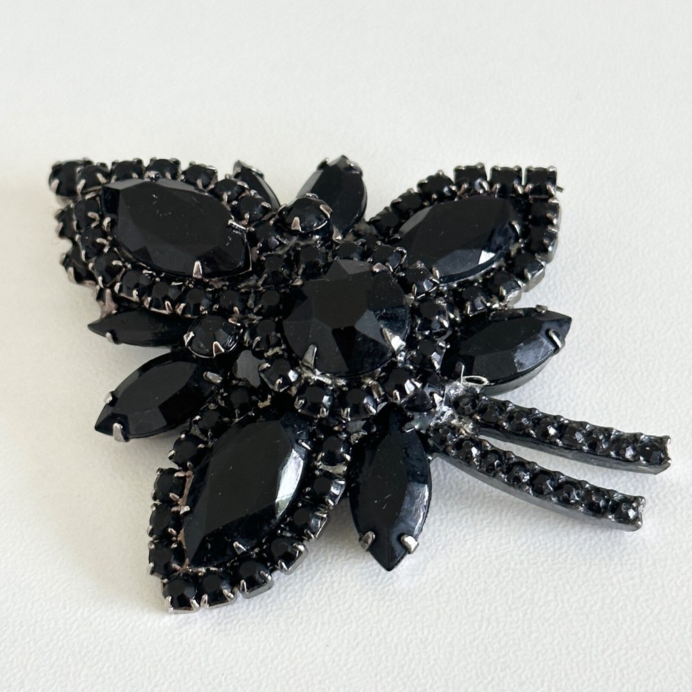 Vintage Jet Black Rhinestone Juliana? D&E Flower Plant Statement Brooch Pin