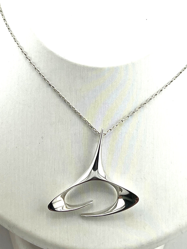 Mid- century modern pendant 925 Sterling silver 18″ long chain necklace unsigned