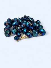 Stunning Vintage-Style Iridescent Peacock Blue Faceted Glass Rope Necklace
