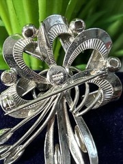 Vintage Sterling Silver Leaf & Ribbon Brooch Pendant / Pin, 8g, Mid-Century 2”