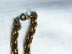 Vintage Gold Tone Necklace 23 Inches, As Pictured -VM38