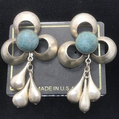 Vintage High End Fashion Jewlery Southwestern Silver Turquoise Pierced Earrings