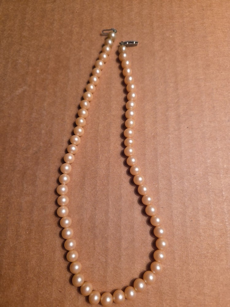 Vintage Japan Single Strand Faux Pearl Round Bead Choker Necklace 15.5 inch