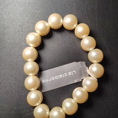 NWT VTG Liz Claiborne Beaded Ivory Pearl Medallion Stretch Bracelet Made in USA