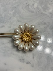 Vintage Givenchy RARE White Pearl Daisy Gold Tone Pin Brooch Signed