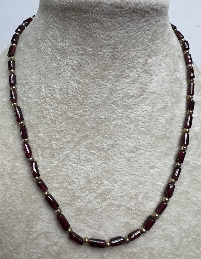 Vintage Dainty Almandine Garnet & Gold Tone Bead Necklace 14”