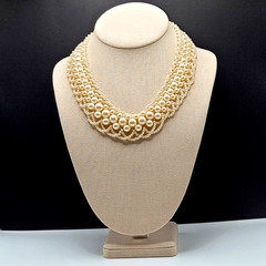 Faux Pearl Collar RBG Style Professional Old Style Elegance Necklace 18 Inch