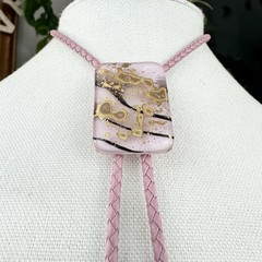 Stunning Vintage Pink And Gold Fused Glass Western Bolo Tie