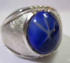 VINTAGE BLUE STAR SAPPHIRE COLOR COCKTAIL RING GYPSY HOSTESS DOME,SIGNED SETA