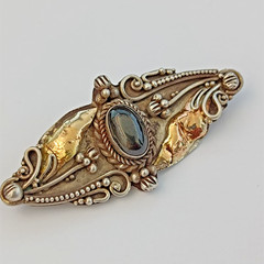 Vintage Silver 22K Gold Brooch Black Stone Floral Romantic Art Nouveau Revival