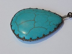 Western Teardrop Shaped Turquoise Blue Howlite Pendant With 36in Brass Necklace