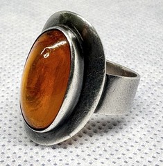 (75) ANTIQUE 1900-1930 – 18×9 mm Honey Amber 835 Silver size 6.5 Ring (925)