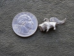 Buffalo Bison Yellowstone Vintage Sterling Silver Bracelet Charm Pendant 3.5g