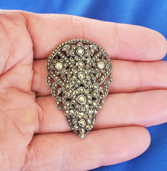 Vintage ORIGINAL Deco STERLING SILVER Diamond Cut Marcasite Brooch Clip BROACH