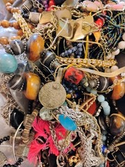 10 Pound Vintage to Modern COSTUME JEWELRY Lot All Wearabe No Junk