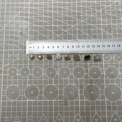 Vintage-now Costume Jewelry makeing Lots button Read Description 50pcs
